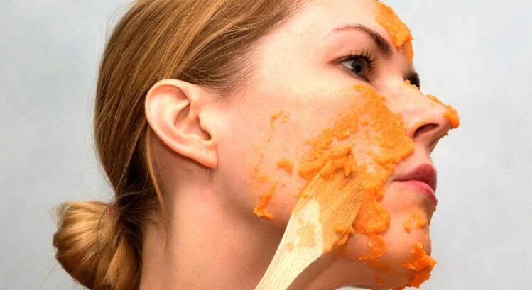 maschera ringiovanente alla carota
